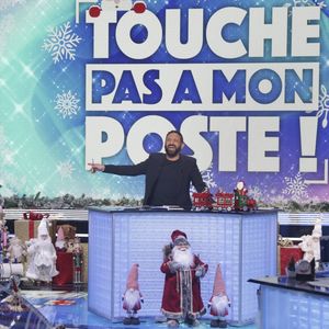 Exclusif - Cyril Hanouna, sur le plateau de de l’émission « TPMP » présentée par C.Hanouna et diffusée en direct sur C8, Paris, France, le 06 décembre 2024. © Jack Tribeca / Bestimage