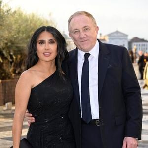 Fondée en 1760, Creed s’est imposée comme un acteur majeur de la haute parfumerie, notamment grâce à son best-seller Aventus et à son savoir-faire artisanal. 

Salma Hayek ; François-Henri Pinault 61e Biennale de Venise - Exposition Internationale d'Art ©SGPItalia