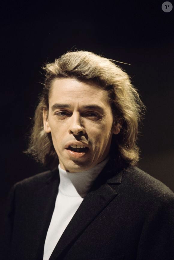 Archives - Jacques Brel sur le plateau de l'émission "Aimez-vous la musique". Le 17 février 1969 © Bernard Leguay via Bestimage