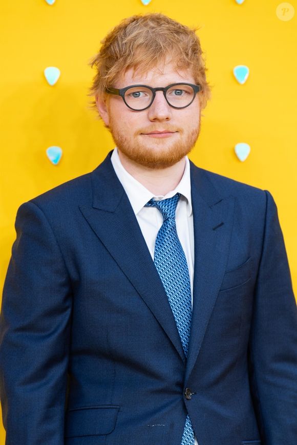 Une perte drastique qu'il doit à l'arrêt du tabac, la course à pied et...

Ed Sheeran lors du photocall de la première du film "Yesterday" au cinéma Odeon Leicester Square à Londres, Royaume Uni, le 18 juin 2019.

Photo : Backgrid UK / Bestimage