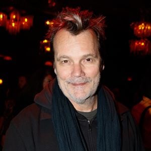 Il est revenu avec émotion sur son double combat contre des cancers du rein et du poumon.

Exclusif - Axel Bauer lors de la première édition de "La nuit des artistes" à l'initiative de l'ADAMI au Pachamama à Paris le 27 mars 2023.


© Christophe Clovis / Bestimage