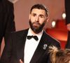 En conflit avec Al-Ittihad au sujet de la prolongation de son contrat, Karim Benzema a finalement signé chez la concurrence. 

Karim Benzema assiste au tapis rouge lors du Festival de Cannes au Palais des Festivals à Cannes, France. Photo by Jerome Domine/ABACAPRESS.COM