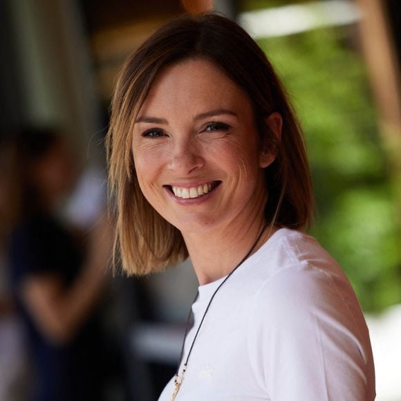 Isabelle Ithurburu est de retour au JT de 13 Heures de TF1 pour un deuxième intérim après le succès de son remplacement estival. 

Isabelle Ithurburu au Village Roland Garros lors des Internationaux de France de tennis de Roland Garros, à Paris, France. © Moreau-Jacovides/Bestimage