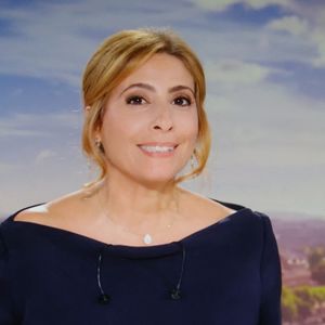 Captures d'écran - Léa Salamé présente son premier journal de 20 heures sur France 2  le 1er septembre 2025. 

© Alain Guizard / Bestimage
