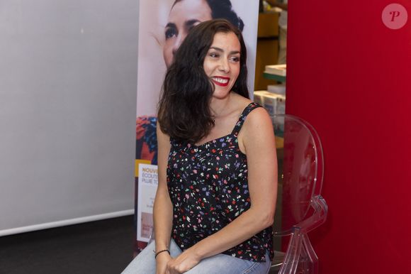 Exclusif - Olivia Ruiz - Rencontre Fnac avec Olivia Ruiz, à la Fnac Montparnasse - Paris le 17/06/2022 - © Jack Tribeca / Bestimage