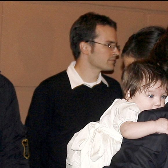 Tom Cruise et sa fille Suri accompagnée de Katie Holmes au restaurant Da Nino à Rome avant leur mariage.