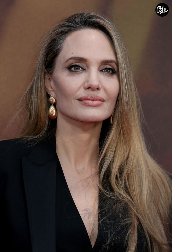 Angelina Jolie à la première du film "Maria" lors du 68ème BFI London Film Festival au Royal Festival Hall de Londres, le 18 octobre 2024. 

© Fred Duval/SOPA Images via ZUMA Press Wire/Bestimage