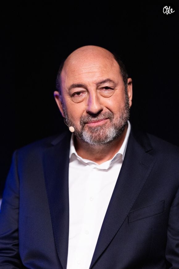 Portrait de la semaine de l’émission "50’ Inside" sur TF1 samedi 5 septembre 2026, Kad Merad a pu se confier sans filtre à Isabelle Ithurburu.

Exclusif - Kad Merad lors de l'enregistrement de l'émission "La chanson secrète N°14", présentée par Nikos Aliagas et diffusée le 26 décembre sur TF1, à Paris le 9 décembre 2025. © Jacovides-Moreau/Bestimage