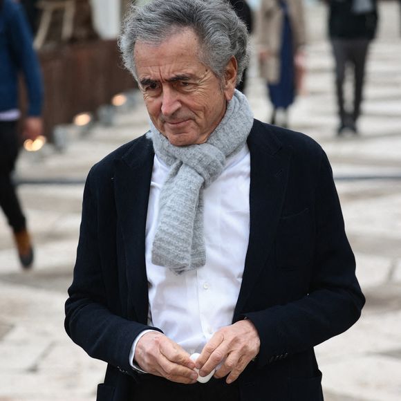 Le philosophe a essayé toutes sortes de traitement, sans succès...

Bernard-Henri Lévy participe au dîner de gala de la Fondazione Cini, Isola Di San Giorgio, lors de la 60e Biennale Art 2024 à la Fondazione Cini le 17 avril 2024 à Venise, Italie.