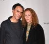 Vanessa Paradis et Samuel Benchetrit se sont rencontrés il y a dix ans sur le tournage du film "Chien".

Vanessa Paradis et son mari Samuel Benchetrit lors de l'anniversaire de l'hôtel Les Jardins du Faubourg à Paris.

© Veeren / Bestimage