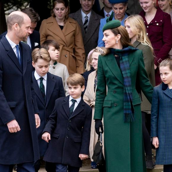 Le prince William, prince de Galles, Catherine Kate Middleton, princesse de Galles, le prince George, le prince Louis et la princesse Charlotte -  famille royale britannique se rend à la messe de Noël à Sandringham le 25 décembre 2024