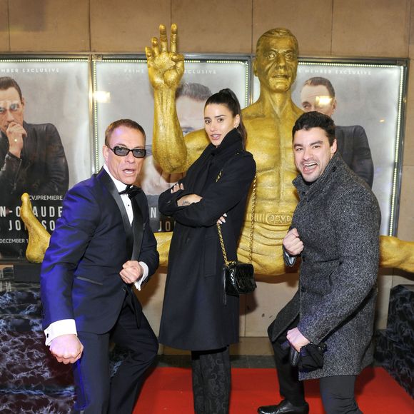 Exclusif - Jean-Claude Van Damme et ses enfants Kristopher Van Varenberg et Bianca Bree (Bianca Van Varenberg) - Intérieur - Présentation de la série "Jean-Claude Van Johnson" par Amazon TV au cinéma Le Grand Rex à Paris, le 12 décembre 2017.