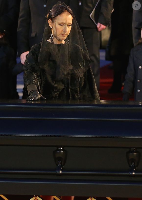 Céline Dion - Sorties des obsèques nationales de René Angélil en la Basilique Notre-Dame de Montréal, le 22 janvier 2016.© Morgan Dessales/Bestimage