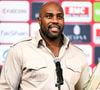 Quintuple champion olympique, Teddy Riner est souvent en déplacement, notamment lorsqu'il s'entraîne à l'université de Tenri au Japon.

Teddy Riner reçoit le trophée de l'Ippon de l'année lors de l'événement Paris Grand Slam 2025 IJF World Judo Tour à l'Accor Bercy Arena à Paris, France, le 2 février 2025. Photo by Victor Joly/ABACAPRESS.COM