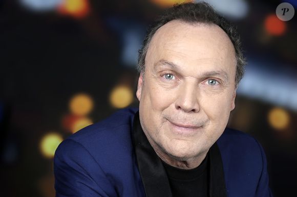 Portrait de Julien Lepers, lors de l'enregistrement de l'émission "Chez Jordan". Le 14 février 2022
© Cédric Perrin / Bestimage