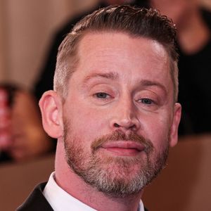 Macaulay Culkin arrive à la 83e cérémonie des Golden Globes, qui s'est tenue à l'hôtel Beverly Hilton le 11 janvier 2026 à Beverly Hills, Los Angeles, en Californie, aux États-Unis. Photo de Xavier Collin/Image Press Agency/ABACAPRESS.COM