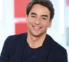 Et Julian Bugier n'est pas le seul à s'initier à ce sport qui connaît un essor spectaculaire en France depuis ces dernières années. 

Exclusif - Julian Bugier - Enregistrement de l'émission Vivement dimanche au studio rive gauche présentée par M. Drucker avec une diffusion sur France 3 le 23 novembre. © Guillaume Gaffiot/Bestimage