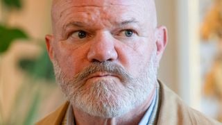 "Dès qu'un client s'assoit, c'est 47 euros" : Philippe Etchebest justifie les prix élevés de ses restaurants