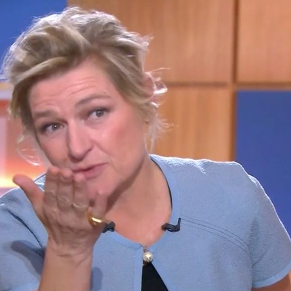 Anne-Elisabeth Lemoine face à Amel Bent sur le plateau de "C à Vous" ce jeudi 6 février 2025 . (Capture d'écran)