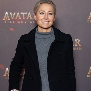 La journaliste et animatrice de télévision française Anne-Sophie Lapix assiste à la première européenne du film « Avatar : Fire And Ash » le 5 décembre 2025 à la « Seine Musicale » à Boulogne-Billancourt, près de Paris, en France. Photo d'Alexis Jumeau/ABACAPRESS.COM