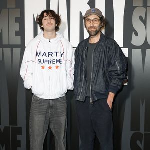 Thomas Bangalter (Daft Punk) avec son fils Roxan Bangalter - Avant-première du film « Marty Supreme » au Grand Rex à Paris le 3 février 2026. © Coadic Guirec/Bestimage