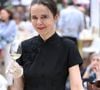 L'écrivaine a l'habitude de publier un ouvrage par an.

Amélie Nothomb lors du 5e Festival du livre de Paris au Grand Palais à Paris, en France, le 17 avril 2026. Les 17, 18 et 19 avril 2026, le Festival du livre de Paris célébrera les livres et la lecture, sous toutes leurs formes, pour tous les publics. © Denis Guignebourg/BestImage