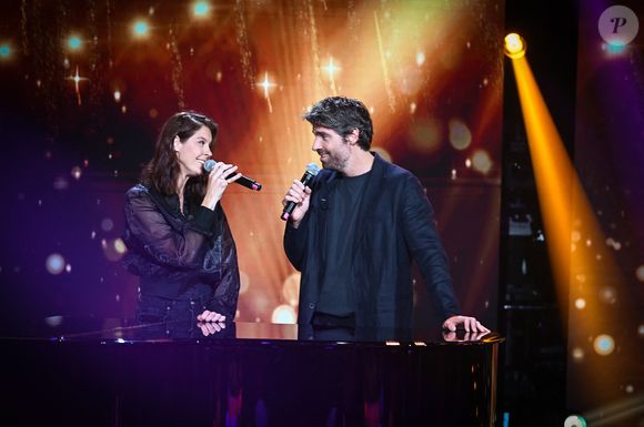 Exclusif - Fanny et Tom Leeb lors de l'enregistrement de l'émission "Famille je vous aime" présentée par M. Drucker et qui sera diffusée le 13 juin 2025 sur France 3, aux Studios rive gauche à Paris, France, le 15 avril 2025. © Clovis-Gaffiot/Bestimage !