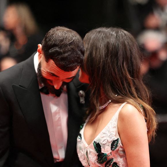 Karim Benzema et Lyna Khoudri assistent au tapis rouge de "13 Jours 13 Nuits" lors de la 78ème édition du Festival de Cannes au Palais des Festivals le 23 mai 2025 à Cannes, France. Photo de Jerome Domine/ABACAPRESS.COM