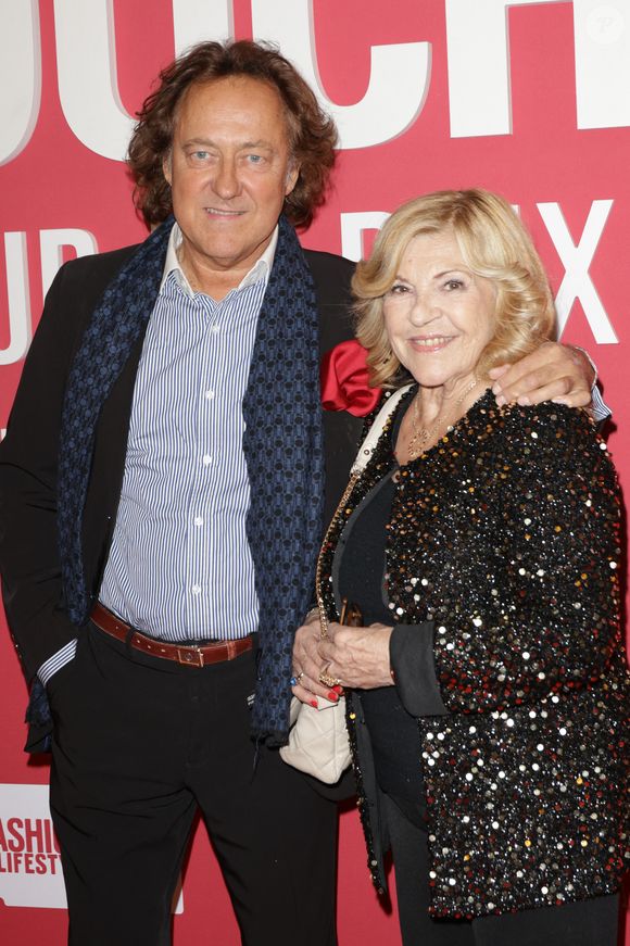 "Jamais je n'aurais l'idée [...] Et lui non plus" indique-t-elle à "Télé Magazine"

Nicoletta et son mari Jean-Christophe Molinier au photocall du "concerto pour la paix" de Omar Harfouch au Théâtre des Champs-Elysées à Paris le 18 septembre 2024.

© Coadic Guirec / Bestimage