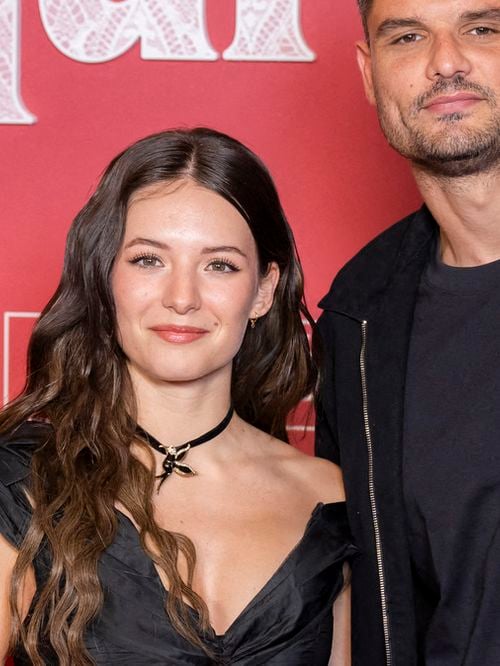 Florent Manaudou suit Elsa Bois jusqu’en Corse : spectateur heureux, il a apprécié le spectacle