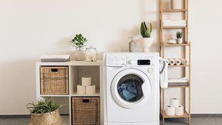 Le troisième compartiment du lave-linge est souvent mal utilisé : voici à quoi il sert vraiment