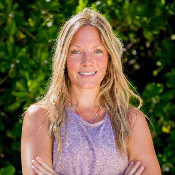 La prochaine saison de "Koh-Lanta" approche.

Claire dans "Koh-Lanta, La Revanche des quatre Terres"