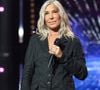 Elle distingue toutefois les maires, qu'elle estime plus proches du terrain.

 Zazie - Les personnalités se mobilisent lors de la 37ème édition du Téléthon sur le plateau de France 2, avec pour parrain Vianney. Le 8 décembre 2023. © Coadic Guirec / Bestimage