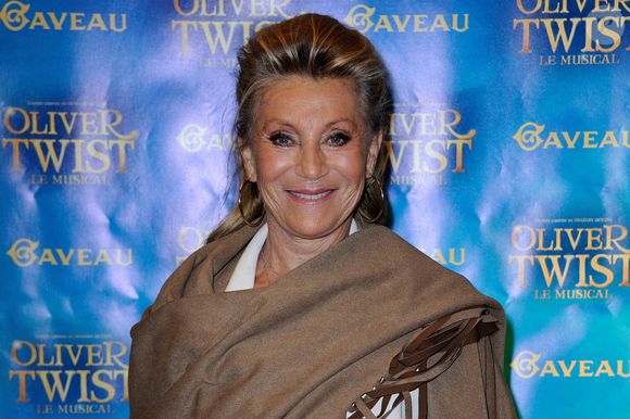 Sheila assiste à la Soirée de Gala et Premiere de la Comedie Musicale Oliver Twist a la Salle Gaveau a Paris, France le 26 Septembre 2016. Photo by Aurore Marechal/ABACAPRESS.COM