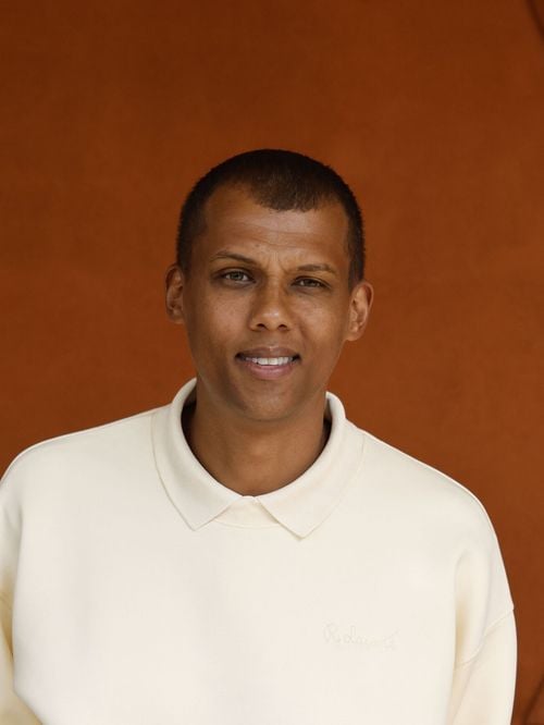 Stromae "engagé et passionné" : le chanteur sort de l'ombre pour une sortie dans le Var