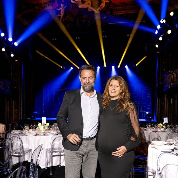 Exclusif - Matthias Savignac et sa femme Marlène Schiappa, enceinte ( présidente de "Actives") lors du  dîner des femmes cheffes d'entreprises organisé par l'ONG "Actives" avec le soutien de L'Oréal, LinkedIn et Tilder au Trianon à Paris le 23 septembre 2025. © Pierre Perusseau / Bestimage