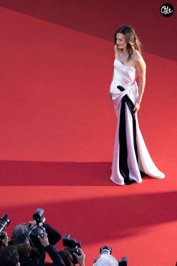 Camille Cottin - Montée des marches du film « Karma » lors du 79ème Festival International du Film de Cannes, le 15 mai 2026. © Camilla Canalini / Bestimage