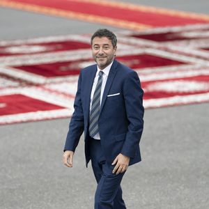 Bernard Montiel avant les présentations officielles sur l'esplanade du Palais Royal à Rabat au premier jour de la visite d'État du président français le 28 octobre 2024. Photo par Eliot Blondet/ABACAPRESS.COM