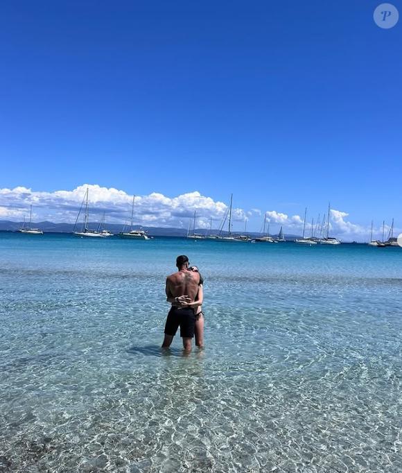 Alexandre Dol (Familles nombreuses) s'affiche avec sa nouvelle compagne sur Instagram.