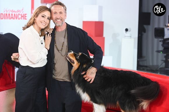 Léa Salamé et Philippe Cavérivière lors de l'enregistrement de l'émission « Vivement dimanche » au studio Rive Gauche, présentée par Michel Drucker, diffusée sur France 3 le 21 juin 2026, à Paris, France, le 20 mai 2026. © Guillaume Gaffiot/Bestimage