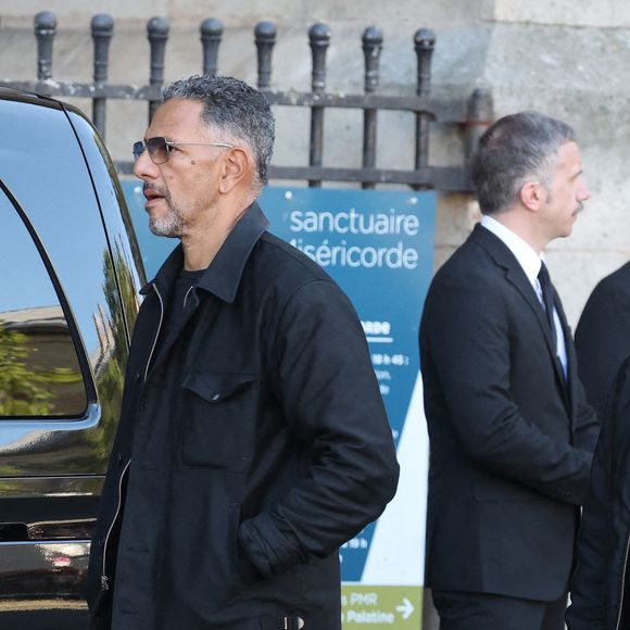 Roschdy Zem et sa compagne Sarah Poniatowski - Obsèques de Nathalie Baye en l'église Saint-Sulpice à Paris le 23 avril 2026. © Dominique Jacovides - Coadic Guirec / Bestimage