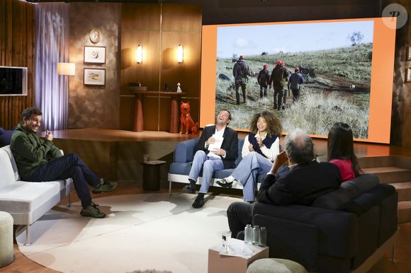 Bertrand Chameroy, Bernard Montiel et Oli sur plateau de l'émission "Animalement Vôtre" présentée par B.Montiel et diffusée le 25 janvier 2026 sur France 3, à Paris, France, le 3 décembre 2025. © Jack Tribeca/Bestimage