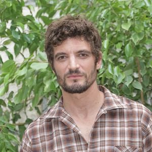 Niels Schneider au photocall du film “Si tu penses bien” lors de la 19ème édition du festival du film francophone d'Angoulême. © Coadic Guirec / Bestimage