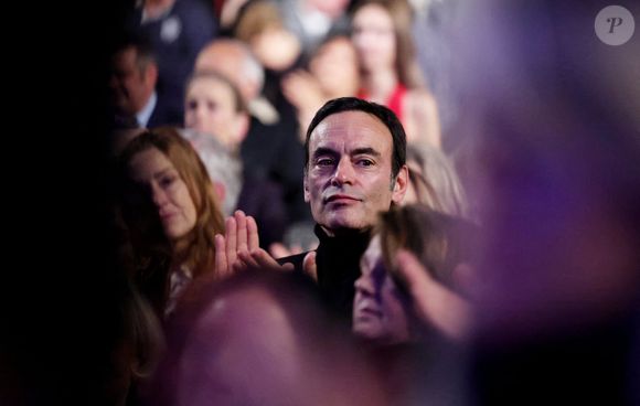 Exclusif - Anthony Delon lors de la soirée hommage Ciné-concert symphonique "Alain Delon, le dernier Samouraï" au palais des congrès à Paris le 8 novembre 2024 le jour de son anniversaire. Pour cette soirée, le chef d'orchestre Vahan Mardirossian a dirigé l'orchestre symphonique de Douai.

© Jacovides / Moreau / Bestimage