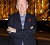 Le créateur décrit son intérieur comme « éclectique » et décoré avec certaines de ses propres créations.

Jean-Paul Gaultier - Photo Call du « Le Grand Diner du Louvre « lors de la Fashion Week  à Paris le 5 mars 2025. © Olivier Borde /Bestimage