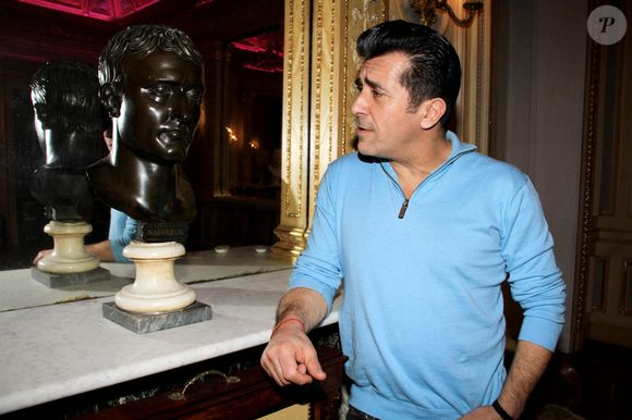 Exclusif - Bébert, Les Forbans (Albert Kassabi) - People au dîner "Couscous" chez Pierre-Jean Chalençon au Palais Vivienne à Paris. Le 9 février 2022

Photo : BALDINI / BESTIMAGE