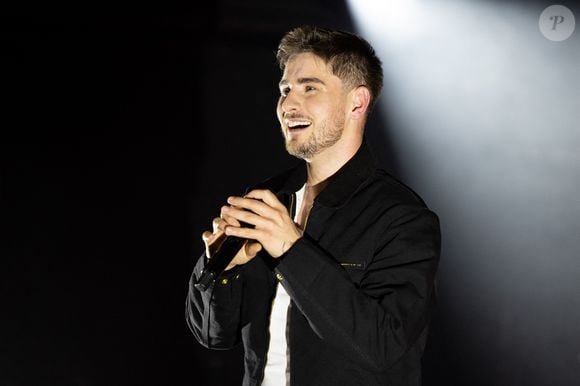Cette élimination va être l'occasion pour Julien Lieb de se focaliser de nouveau sur ses concerts, lui qui avait du reporter plusieurs dates.

Exclusif - Concert de Julien Lieb (finaliste de la Star Academy 2023) à La Cigale à Paris, le 24 septembre 2025. 

© Jérémy Melloul / Bestimage