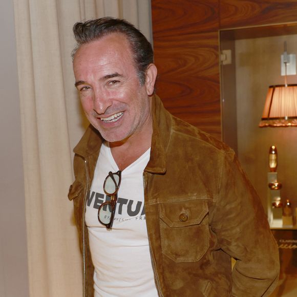 Vernissage de l'exposition photos et du livre "La Boxe fait son cinéma" à l’hôtel Brach à Paris le 23 Septembre 2025. Ces clichés rendent hommage à plus de cinquante acteurs immortalisés dans des scènes où le noble art rencontre le 7ème art. © Christophe Aubert via Bestimage