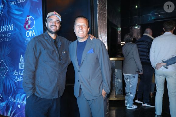 Jean Roch a reçu ses amis pour fêter la fermeture de son célèbre club privé, "VIP Room" à Saint-Tropez, après 29 ans d'existence, le 5 avril 2026. Après un dernier week-end de fête, du 3 au 5 avril 2026, le célèbre établissement sera remplacé par le "Lilly's Club".
© Franz Chavaroche / Bestimage