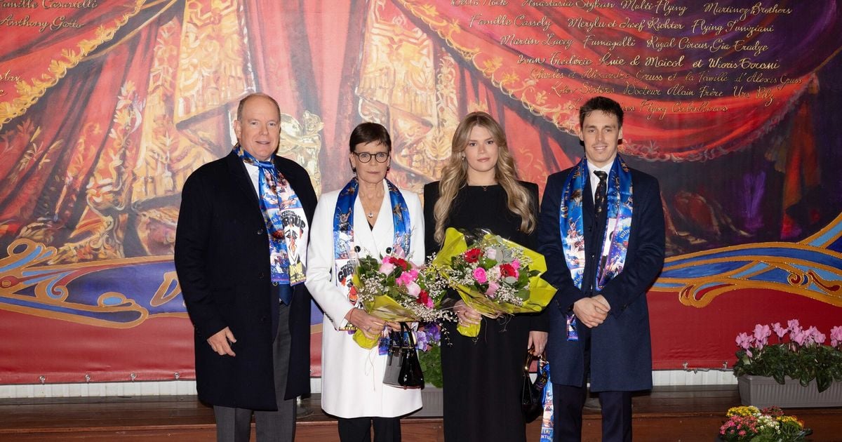 Stéphanie de Monaco radieuse auprès de sa fille Camille élégante et raffinée, Albert de Monaco réapparaît en pleine forme après l'annonce